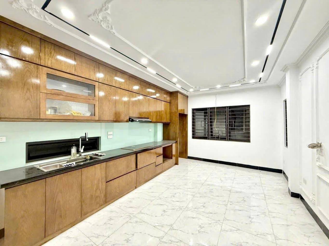 Nhà dòng tiền 71m2 Mễ Trì - nở hậu - sát công viên - bãi ô tô - mặt tiền rộng - Ảnh 1